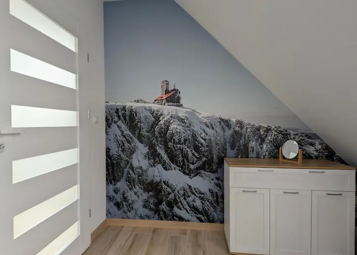 Pod Orlem 아파트 스클라르스카포렘바